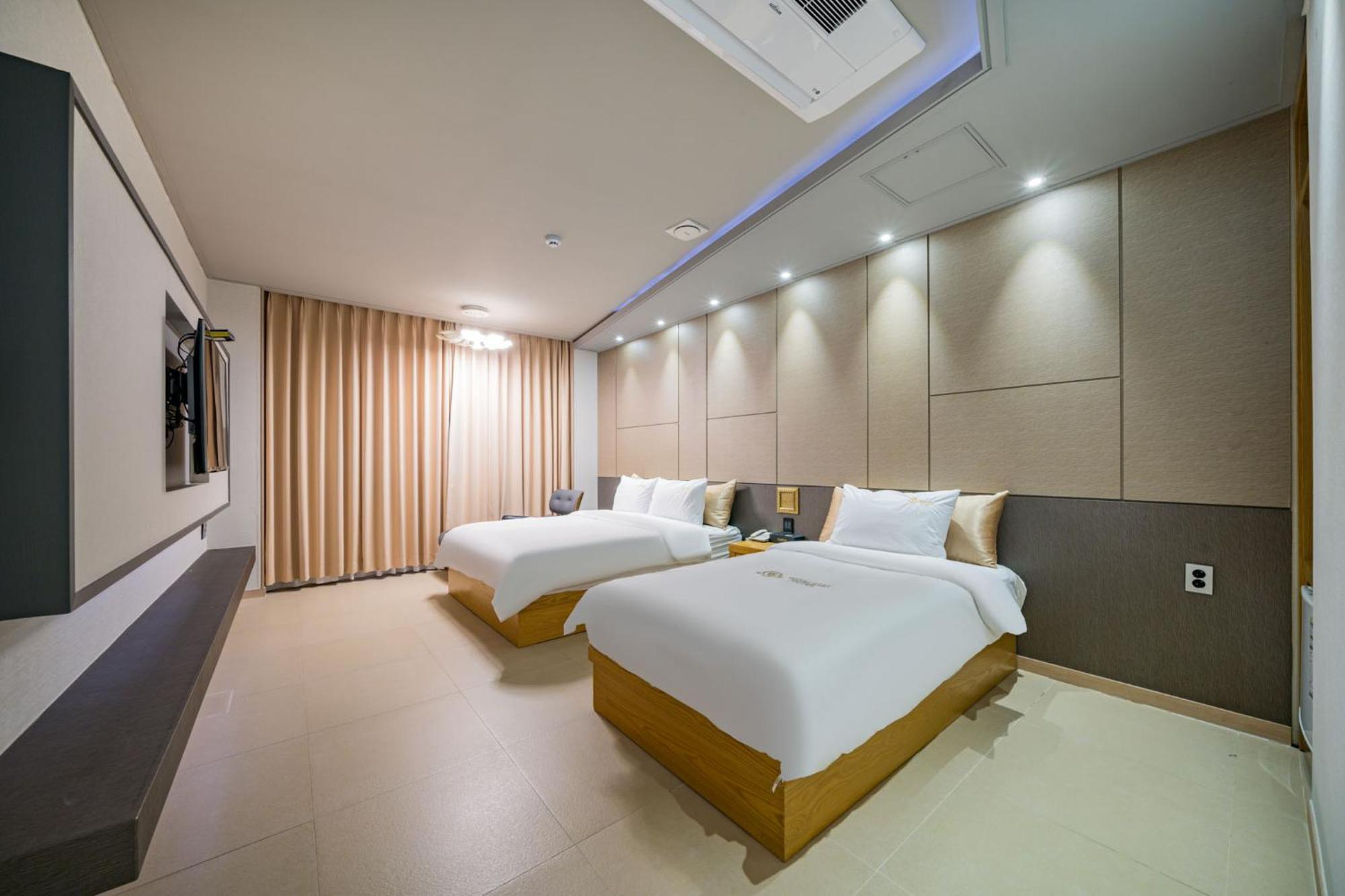 Yeosu Stay Hotel ห้อง รูปภาพ